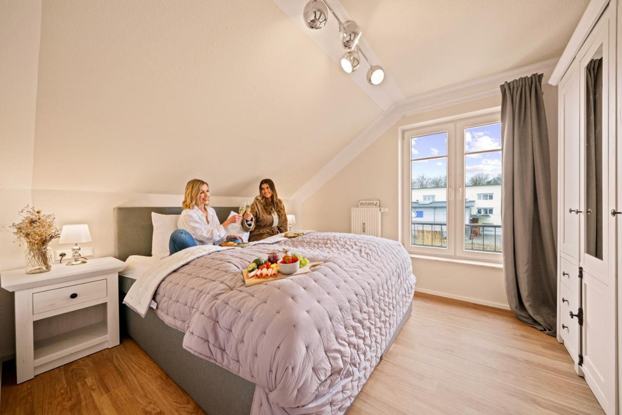 Wohlfuehl-Apartment Irisbluete Mit Privatstrand FDH Extérieur photo